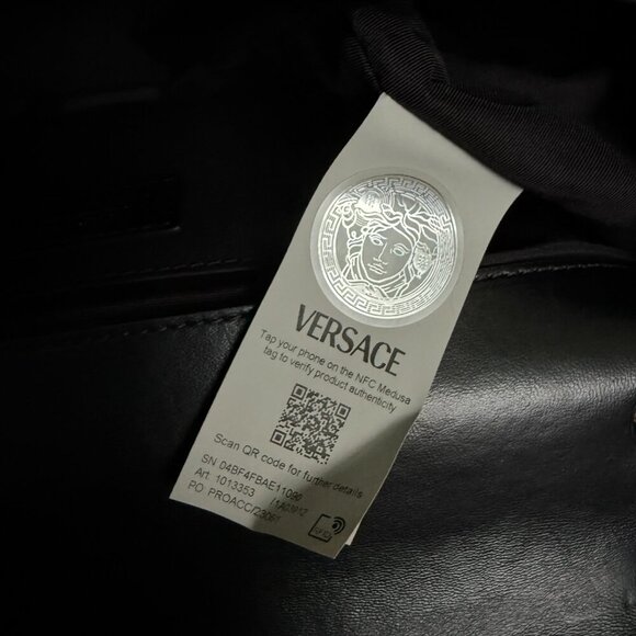 Versace Black Quilted Lambskin Leather Crossbody Shoulder Bag, 1013353, Italy - Picture 13 of 16